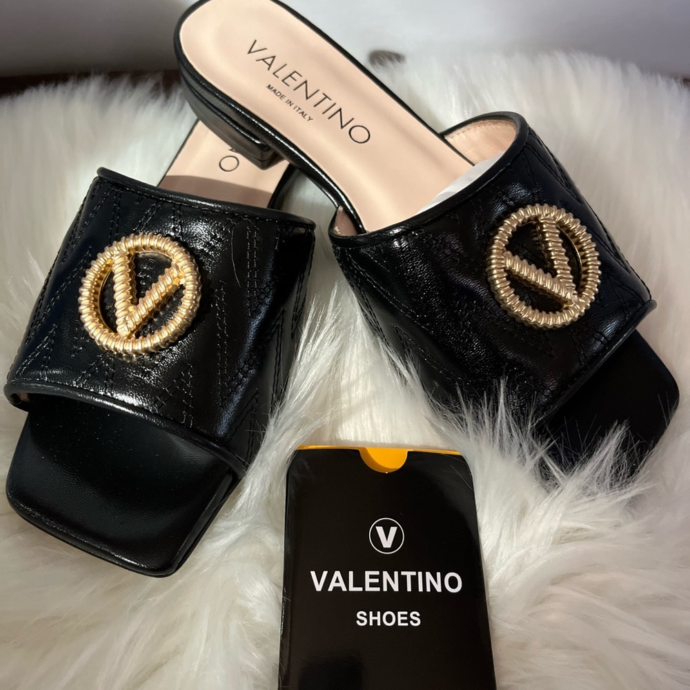 Valentino Garavani sandals